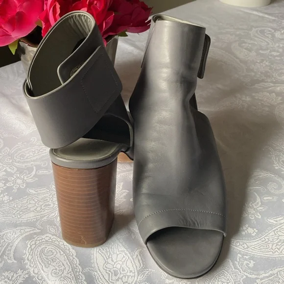 Vince Ankle Open Toe Bootie - Picture 3 of 6